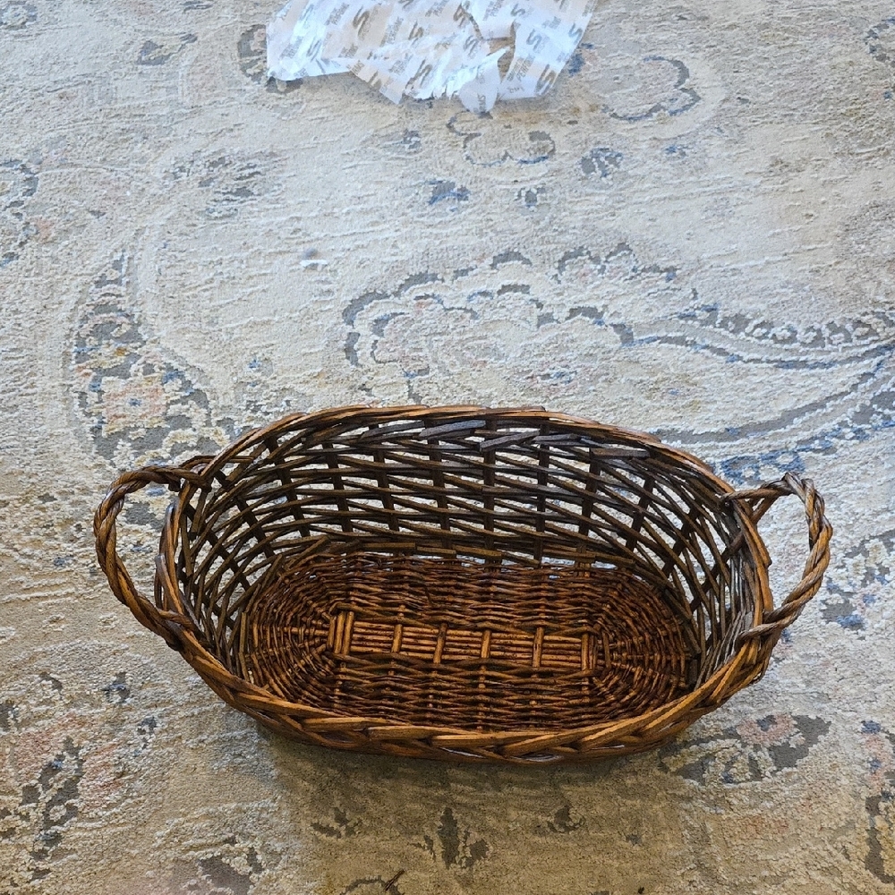 Woven Brown Basket - Picture 4 of 4